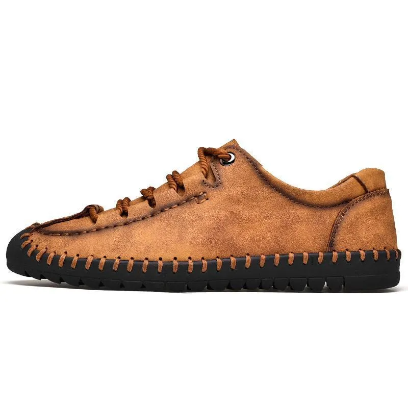 Men's Hand Stitching Anti-collision Soft Casual Leather Shoes