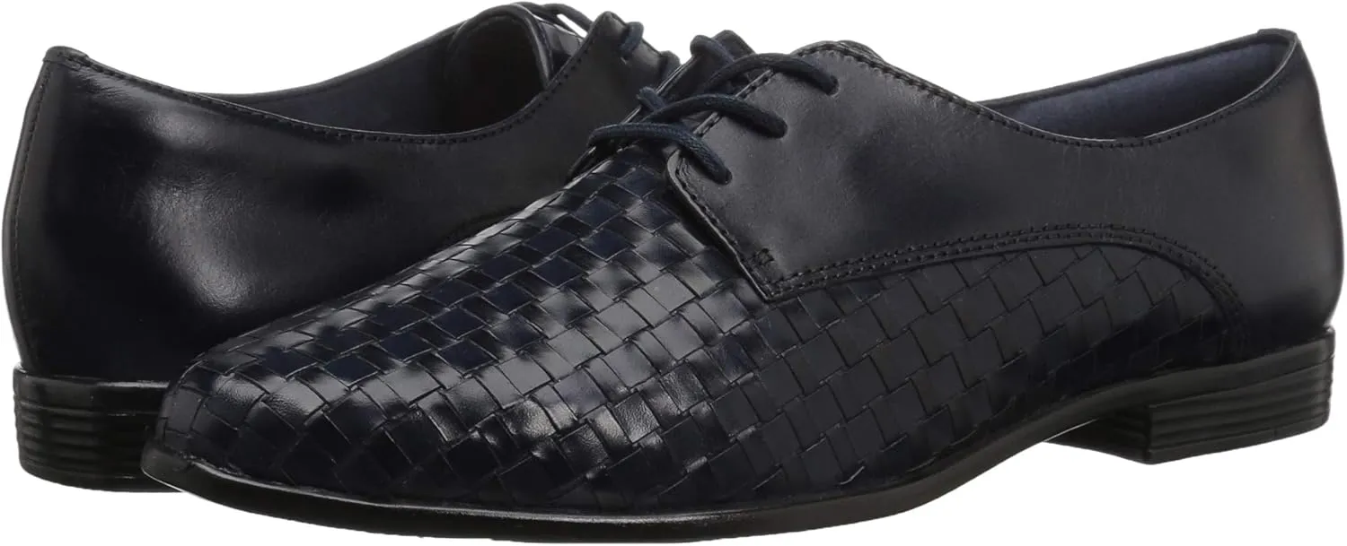 Trotters Women's Lizzie Oxford Flat