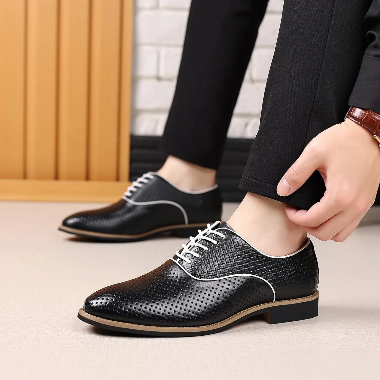 WUIWUIYU Teens Boys' Uniform Dress Leather Oxfords Men's Summer Wedding Perforated Business Wintips Flat Oxford Shoes